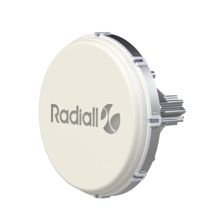 V-BAND 32 dBi ANTENNA