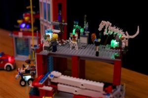 3D printed light-up Lego bricks
