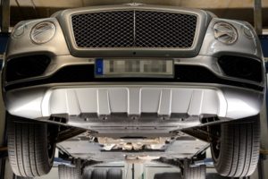 lxs-img_bentley_bentayga_1_2_tme4443