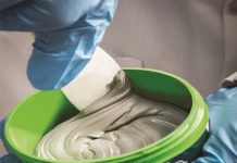 Low-Temperature Solder Paste to minimize Solder Beading & Solder Balling Indium_Paste in Jar_Close