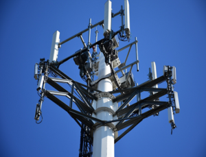 Uses of a Telescopic Antenna Mast