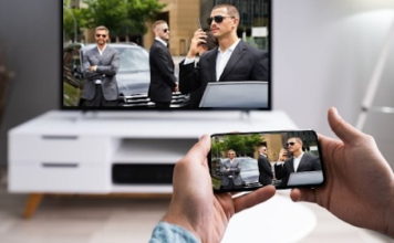 Connect Your Phone To a Smart TV Without Wi-Fi