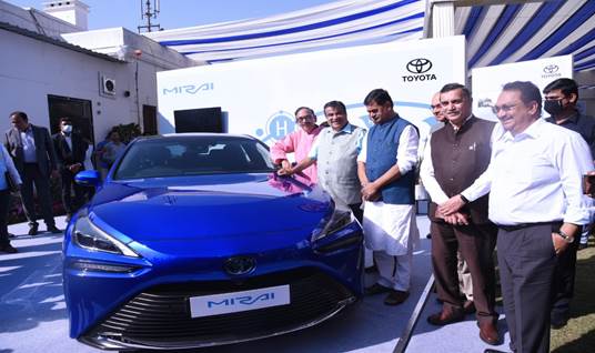 Green Hydrogen Fuel Cell Electric Vehicle