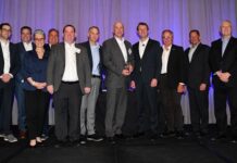 Amphenol Awards Digi-Key Electronics 2021 Best Performance High Service – Digital