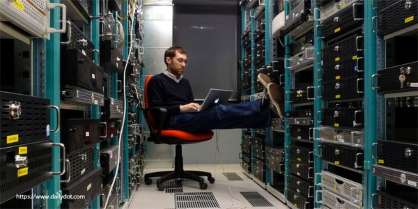 Data Center Accelerator Market