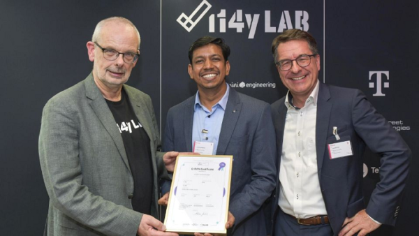 Rohde & Schwarz and VIAVI support European OTIC in Berlin for O-RAN conformance certification Rohde & Schwarz and VIAVI support European OTIC